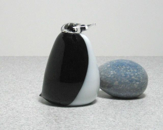 iittala Toikka Penguin - Toikka Bird Guide – GlassBirds.com